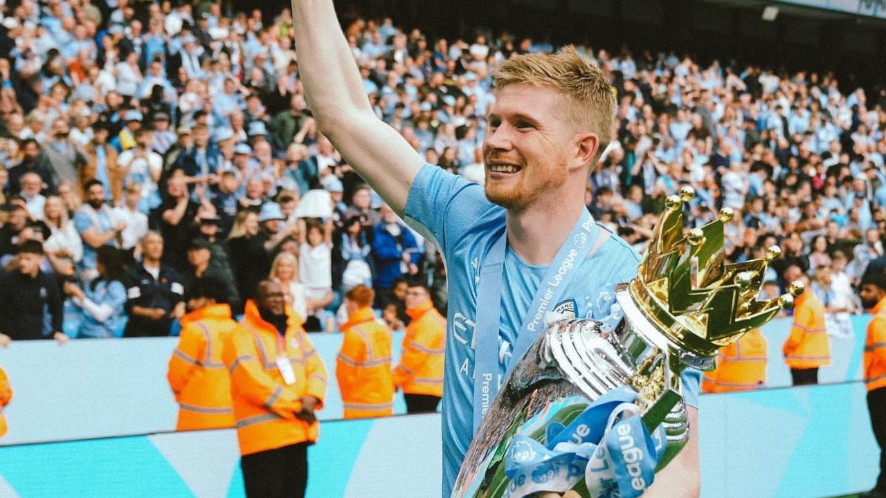 De Bruyne has won the Premier League title 4 times with City and has twice been crowned as the 'Player of the Year'